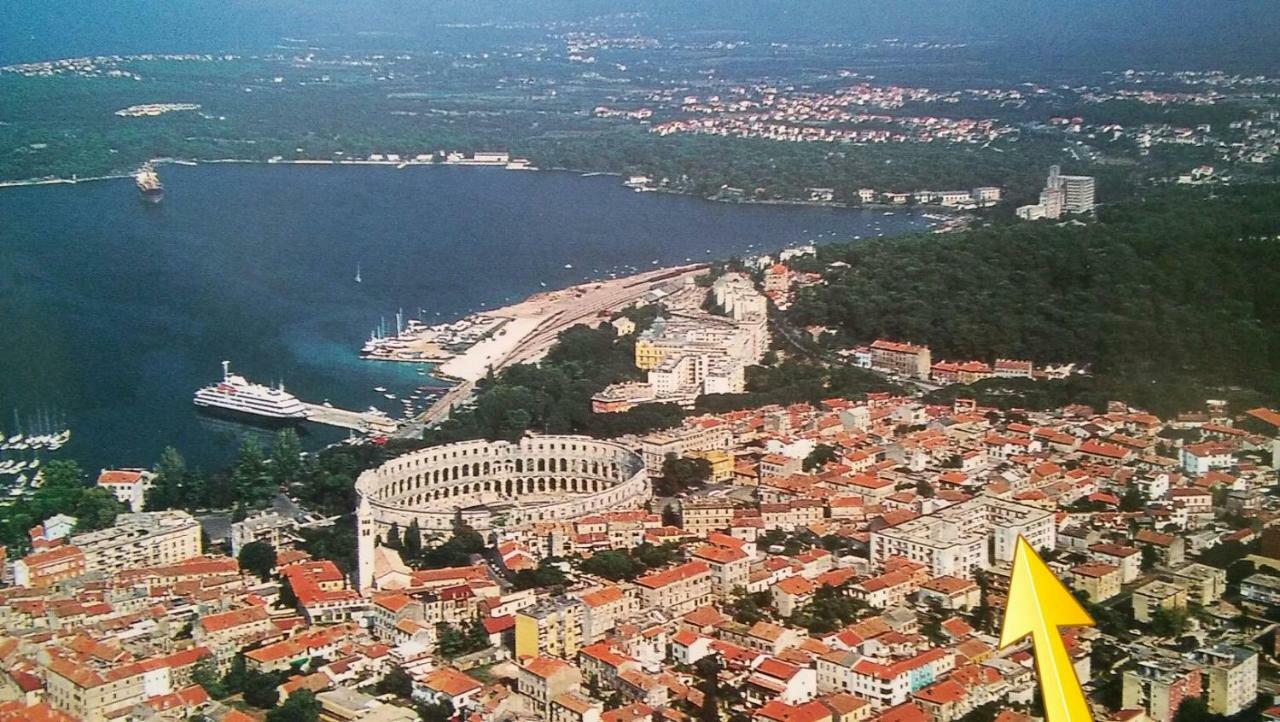 Apartment Andreas - Amphitheater - Pula Exterior foto